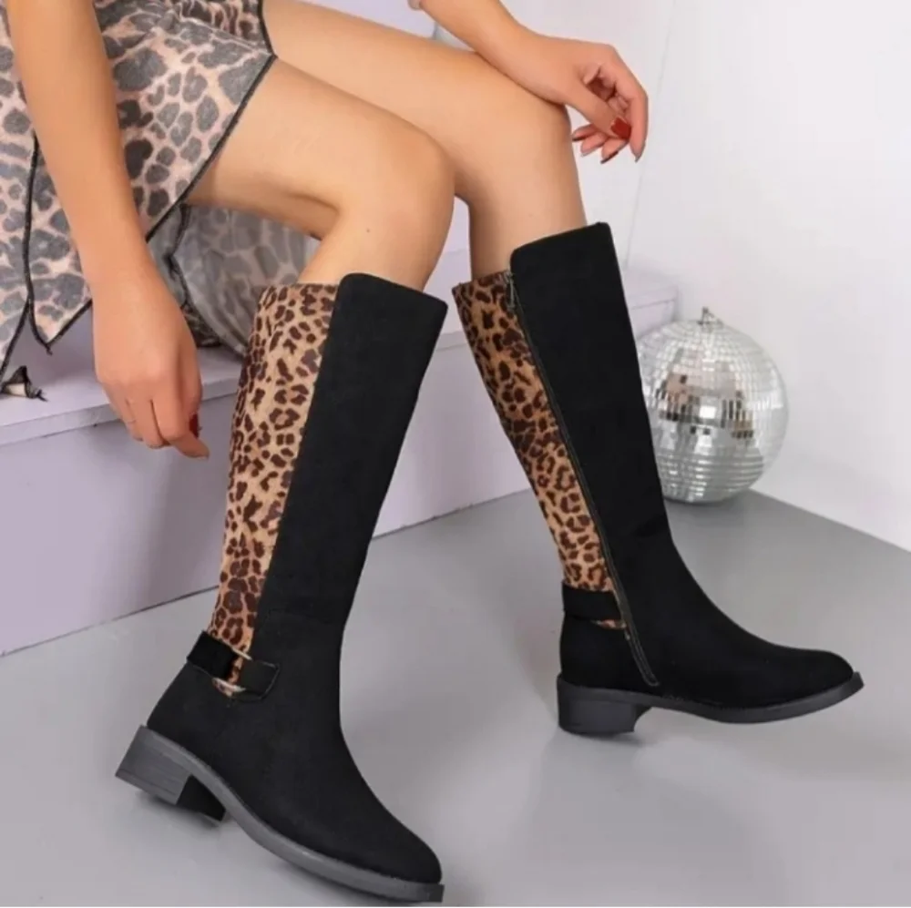 Ladies Vintage leopard Print Boots sz 6